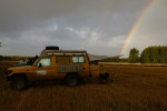 Hevige bui en de zon leveren een mooie regenboog op